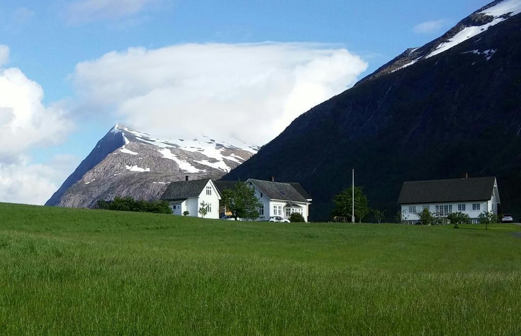Donhaug Gjestegard Uskedalen Экстерьер фото